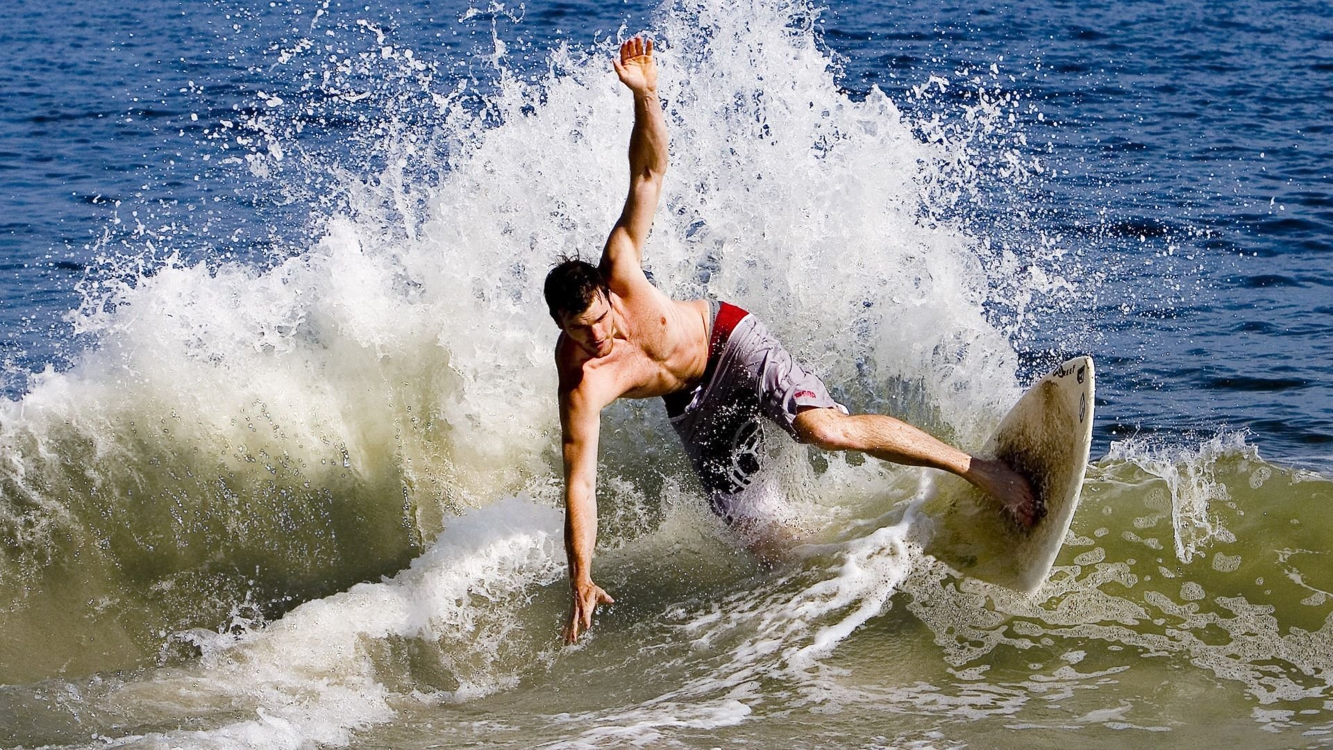 麦克沃伊赛场之外坚持科学训练，麦克沃伊学霸