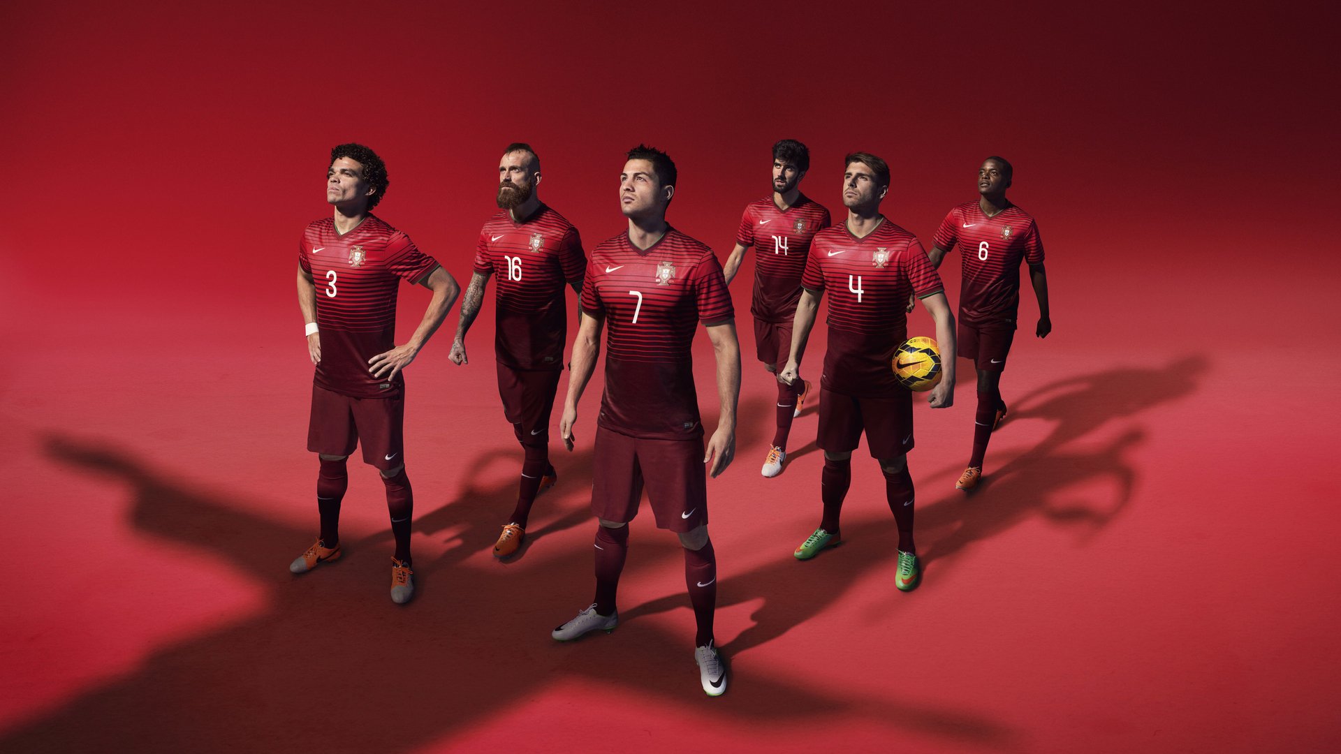 九游娱乐(jiuyou)官网-法甲豪门激战：点球大战中的绝命一击，法甲传统豪门